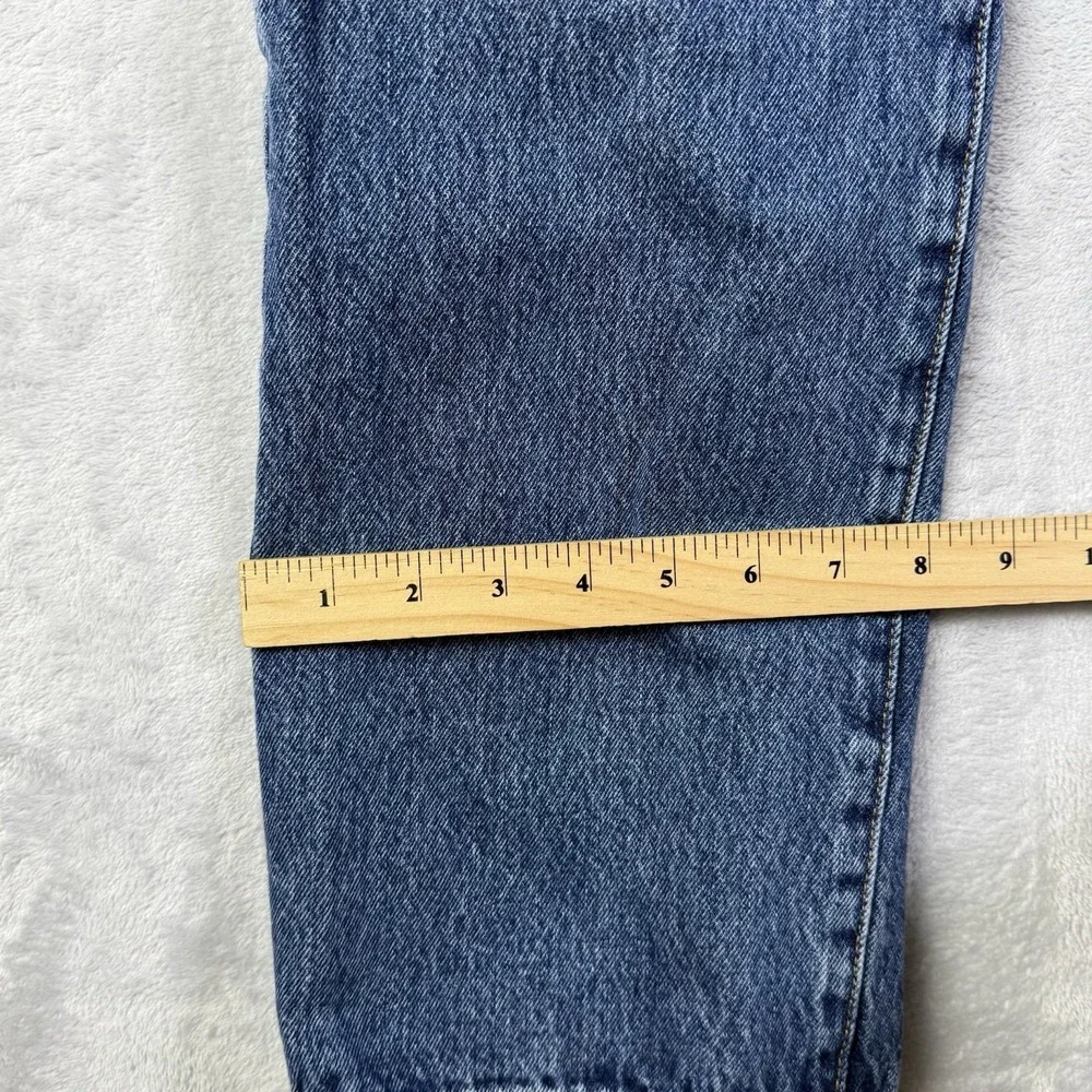 Levi's 501 Medium Wash Jeans Men's 34 x‎ 32 (actually 32x30) Casual Classic Blue